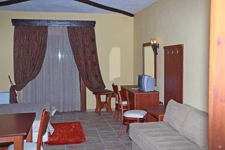 Tsigoura Verde Resort Mikros Prinos Exterior photo